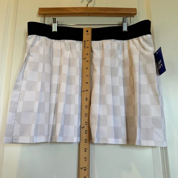 Joy Lab Women’s pleated checkered tennis skirt with attached shorts - Size L - Picture 8 of 13